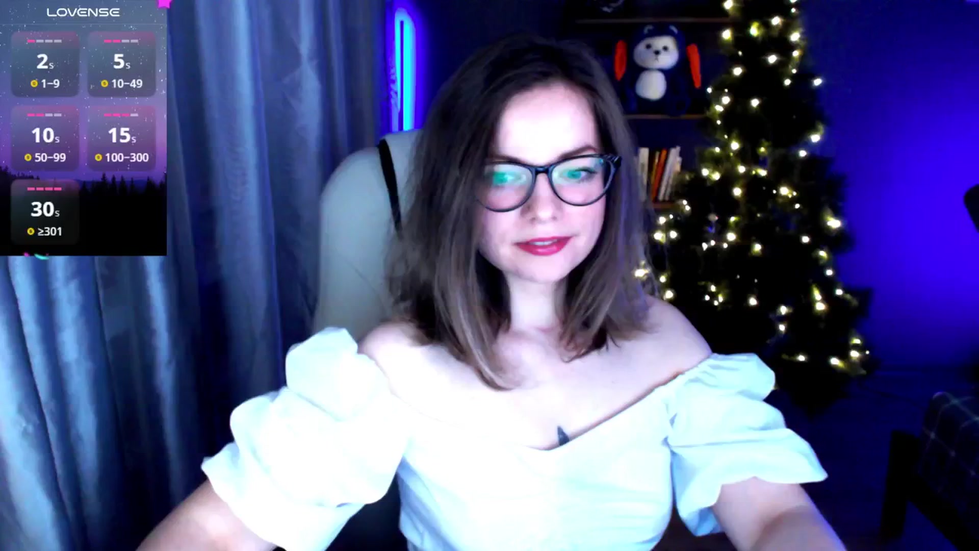 Gallery image thumbnail from MewTwo's myfreecams stream on, 12/31/2024, 24:06 image 9 of 20