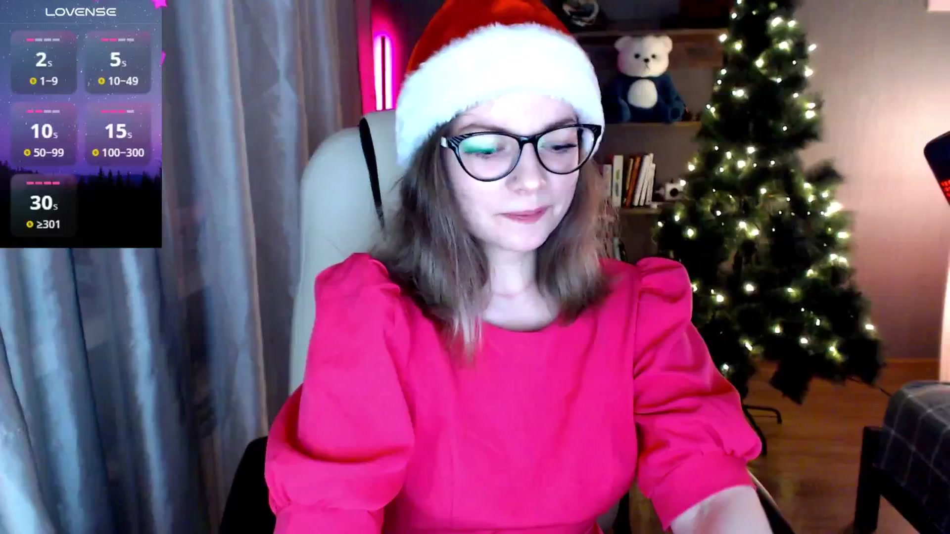 Gallery image thumbnail from MewTwo's myfreecams stream on, 01/02/2025, 24:34 image 13 of 20
