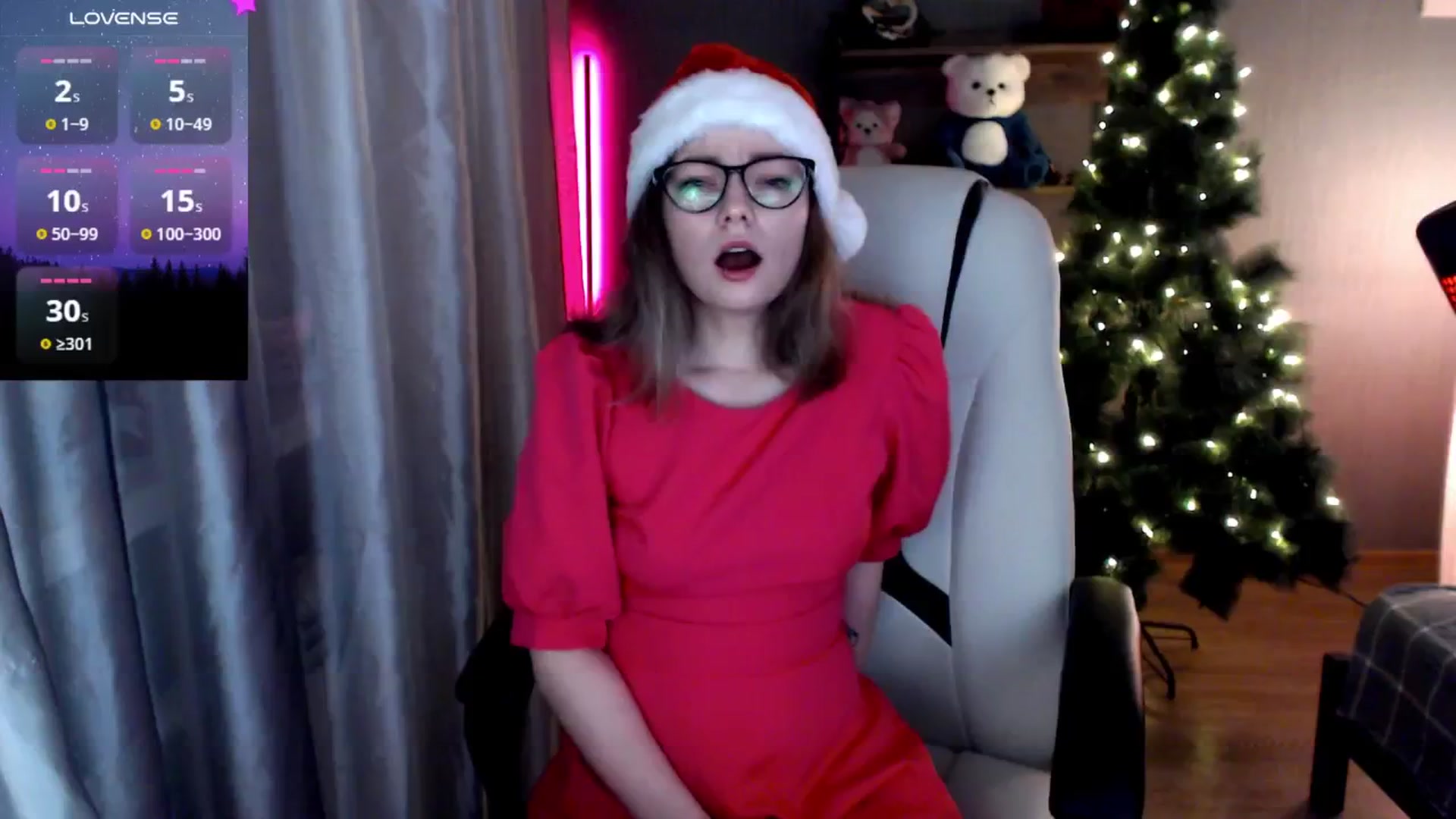 Gallery image thumbnail from MewTwo's myfreecams stream on, 01/02/2025, 24:34 image 4 of 20