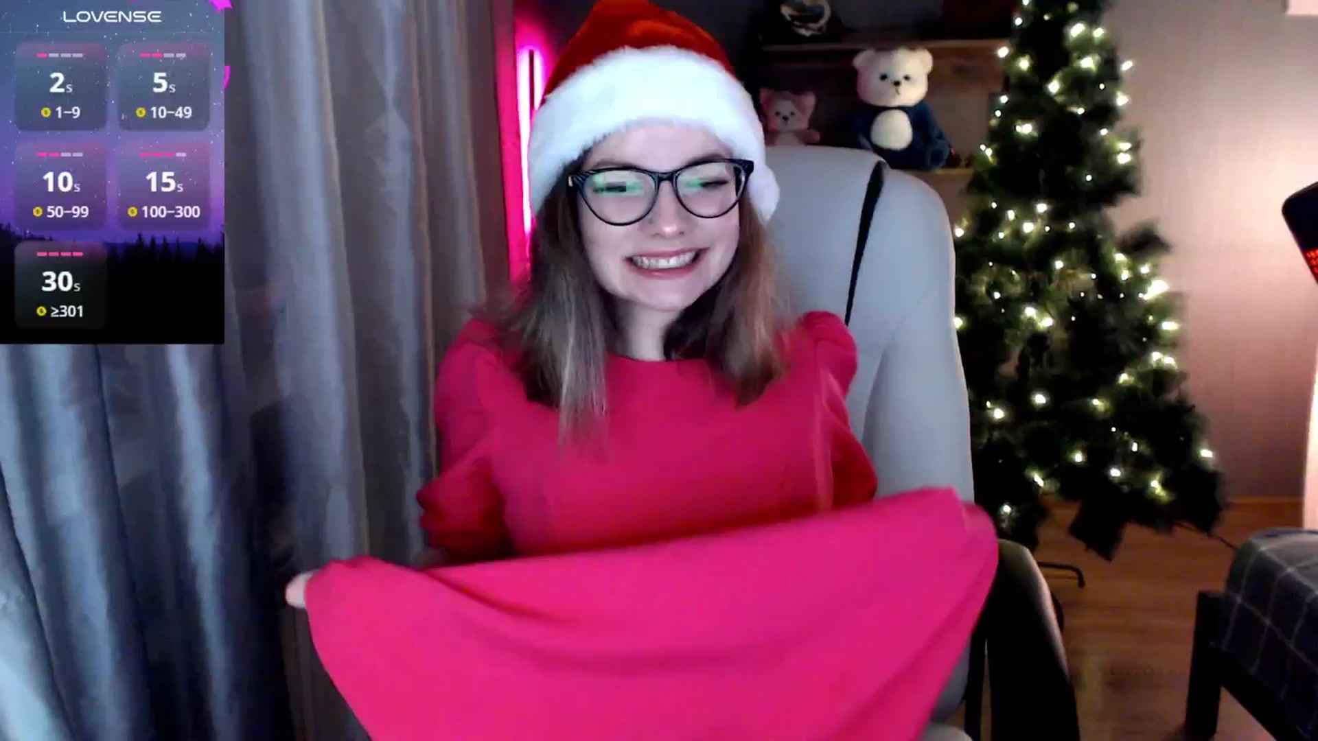 Gallery image thumbnail from MewTwo's myfreecams stream on, 01/02/2025, 24:34 image 7 of 20