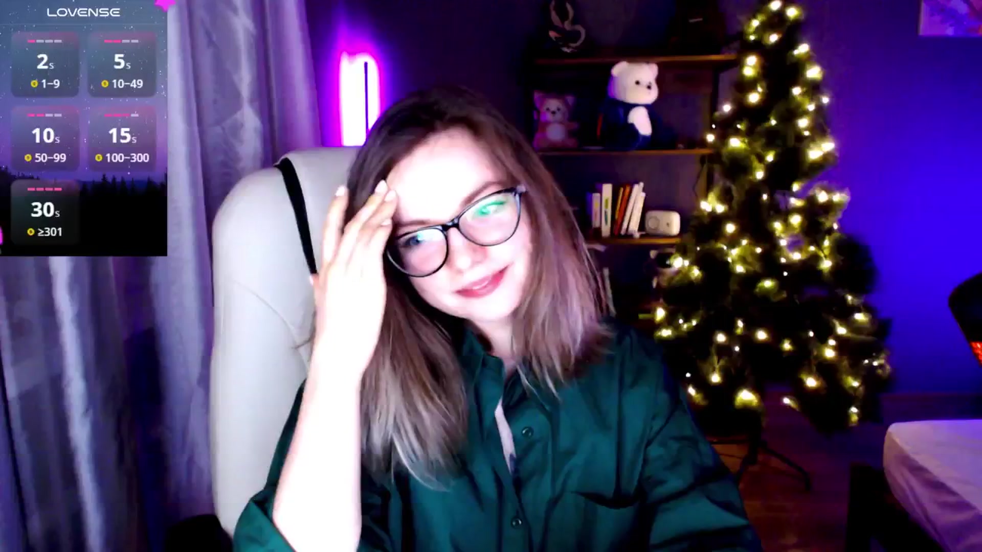 Gallery image thumbnail from MewTwo's myfreecams stream on, 01/11/2025, 23:35 image 12 of 20