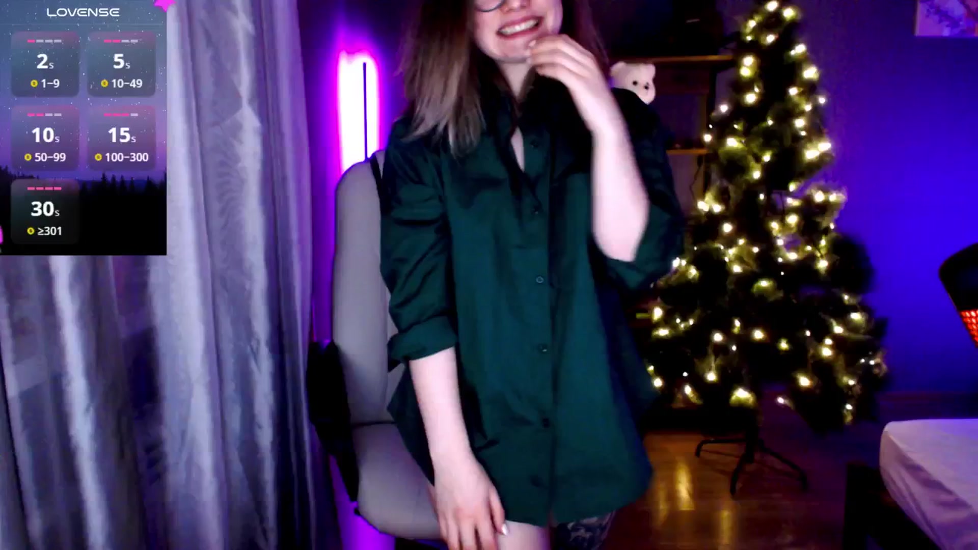 Gallery image thumbnail from MewTwo's myfreecams stream on, 01/11/2025, 23:35 image 14 of 20