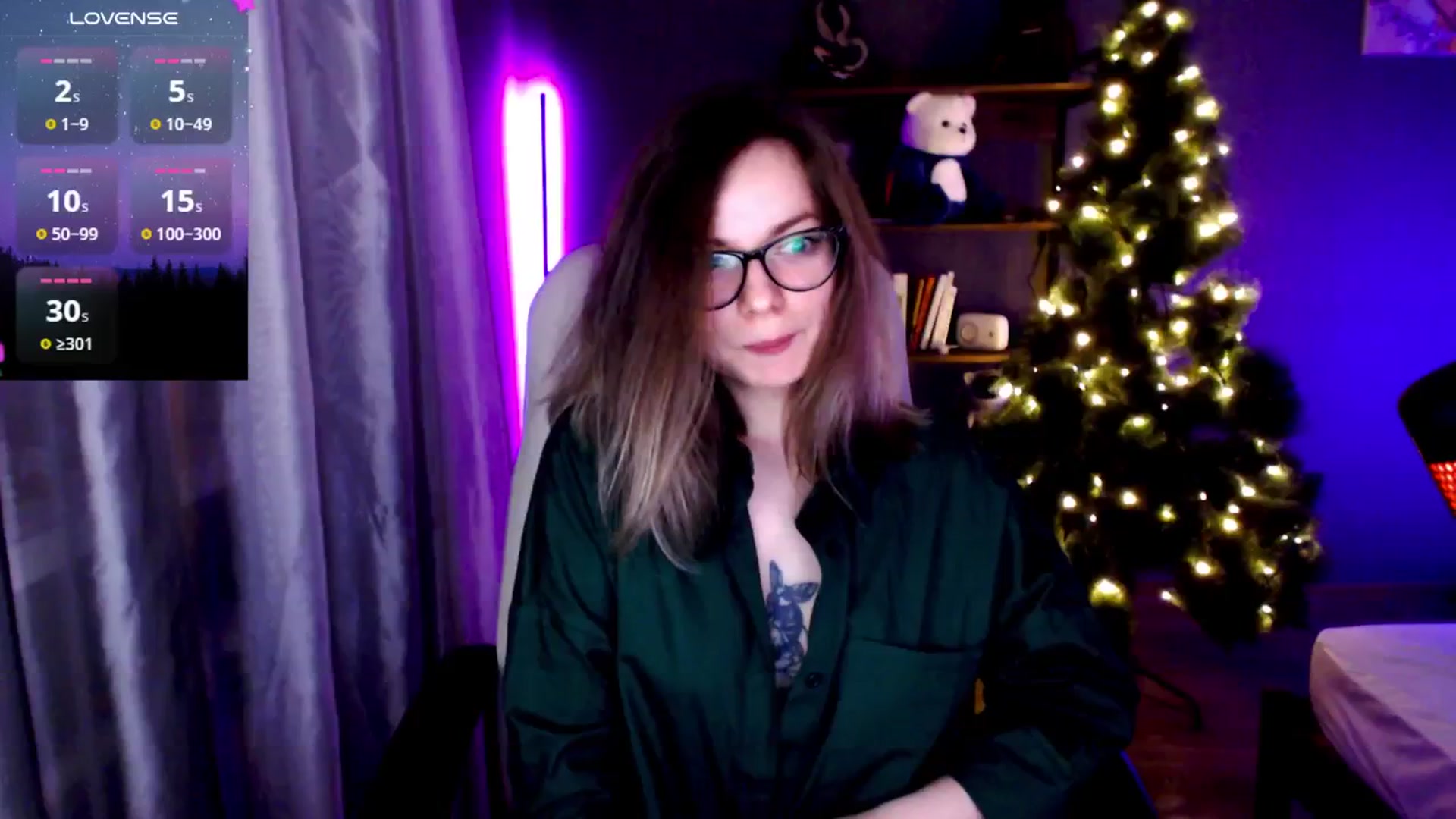 Gallery image thumbnail from MewTwo's myfreecams stream on, 01/11/2025, 23:35 image 13 of 20