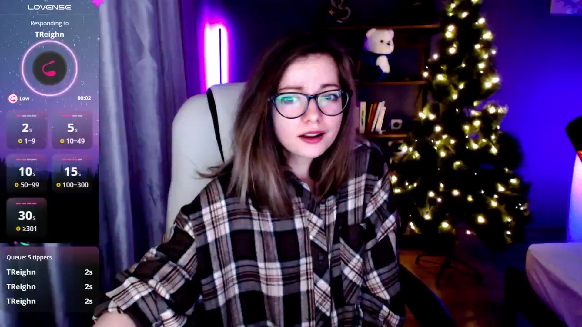 Gallery image thumbnail from MewTwo's myfreecams stream on, 01/13/2025, 24:36 image 6 of 20
