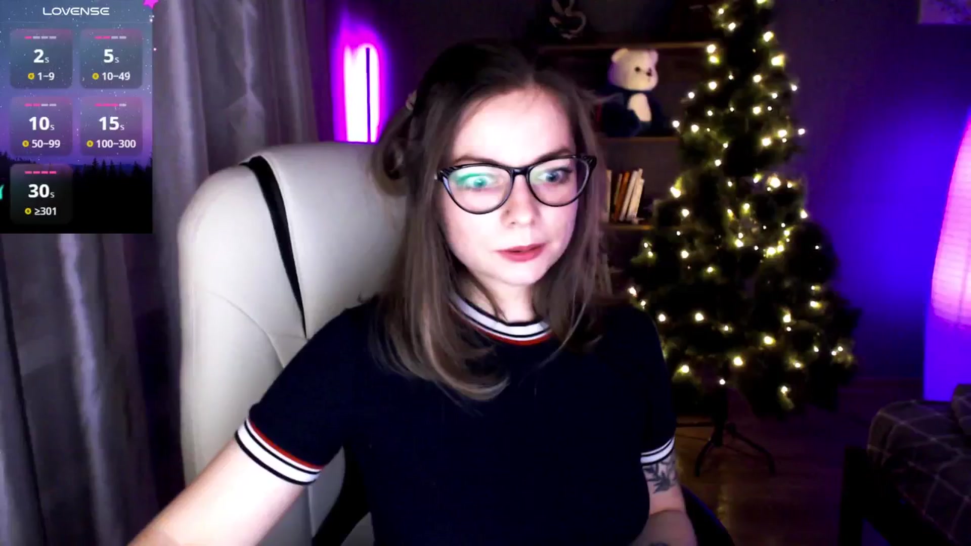 Gallery image thumbnail from MewTwo's myfreecams stream on, 01/17/2025, 22:31 image 11 of 20