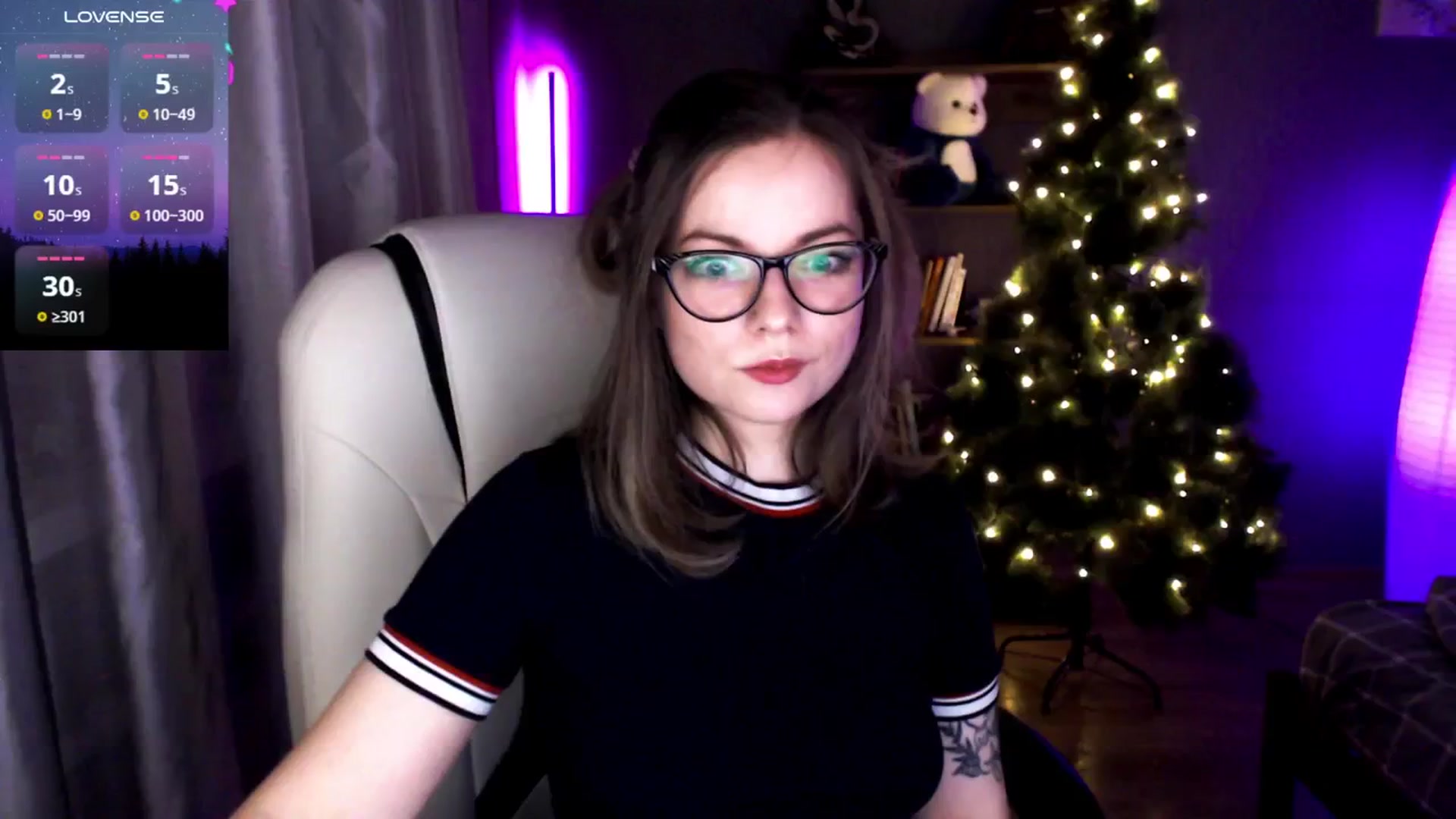 Gallery image thumbnail from MewTwo's myfreecams stream on, 01/17/2025, 22:31 image 10 of 20