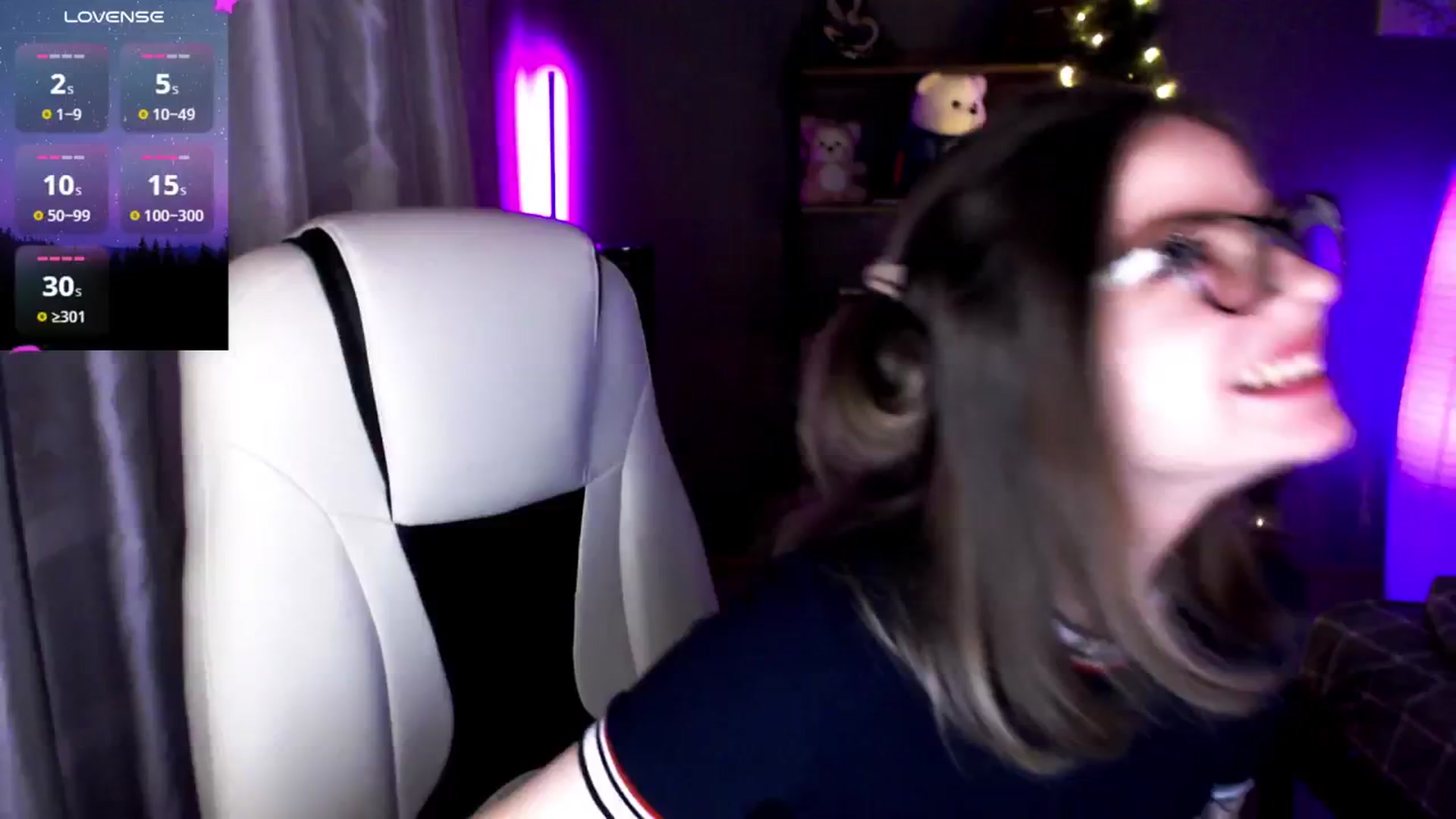 Gallery image thumbnail from MewTwo's myfreecams stream on, 01/17/2025, 22:31 image 9 of 20