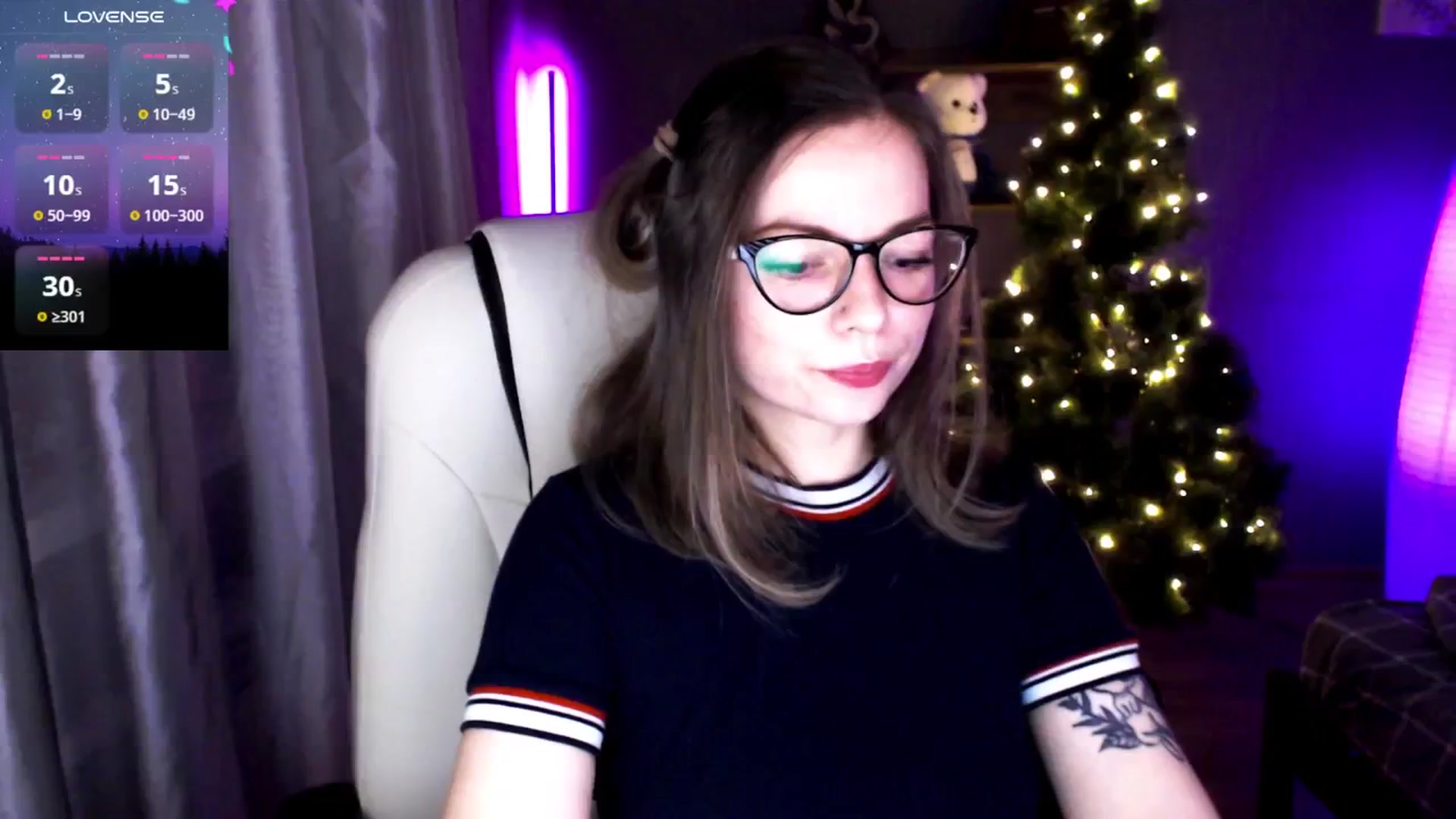 Gallery image thumbnail from MewTwo's myfreecams stream on, 01/17/2025, 22:31 image 14 of 20