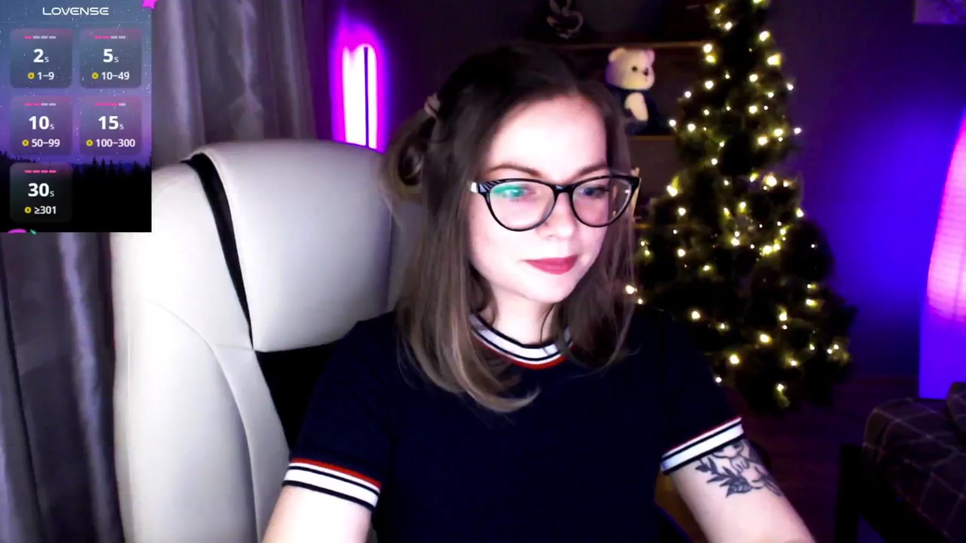 Gallery image thumbnail from MewTwo's myfreecams stream on, 01/17/2025, 22:31 image 5 of 20