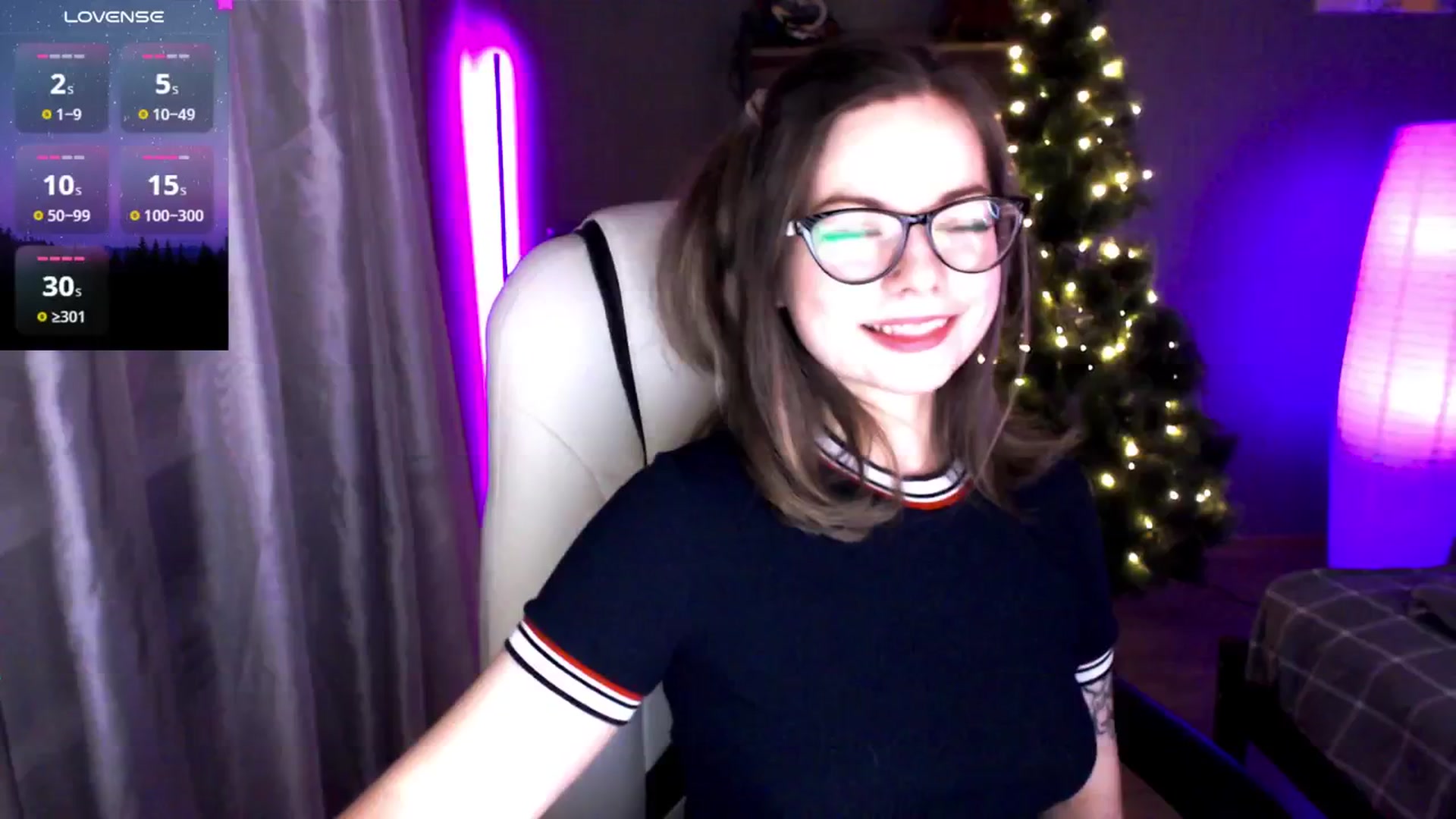 Gallery image thumbnail from MewTwo's myfreecams stream on, 01/18/2025, 24:53 image 5 of 20