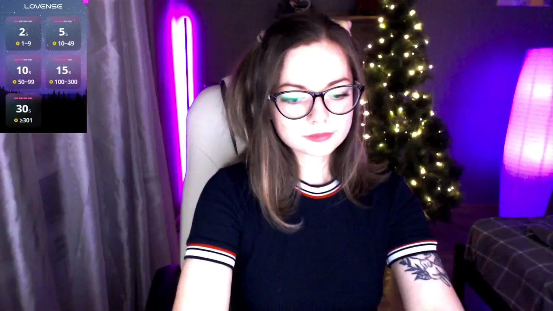 Gallery image thumbnail from MewTwo's myfreecams stream on, 01/18/2025, 24:53 image 11 of 20