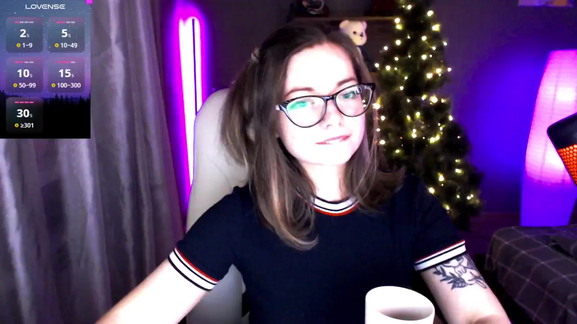 Gallery image thumbnail from MewTwo's myfreecams stream on, 01/18/2025, 24:53 image 16 of 20