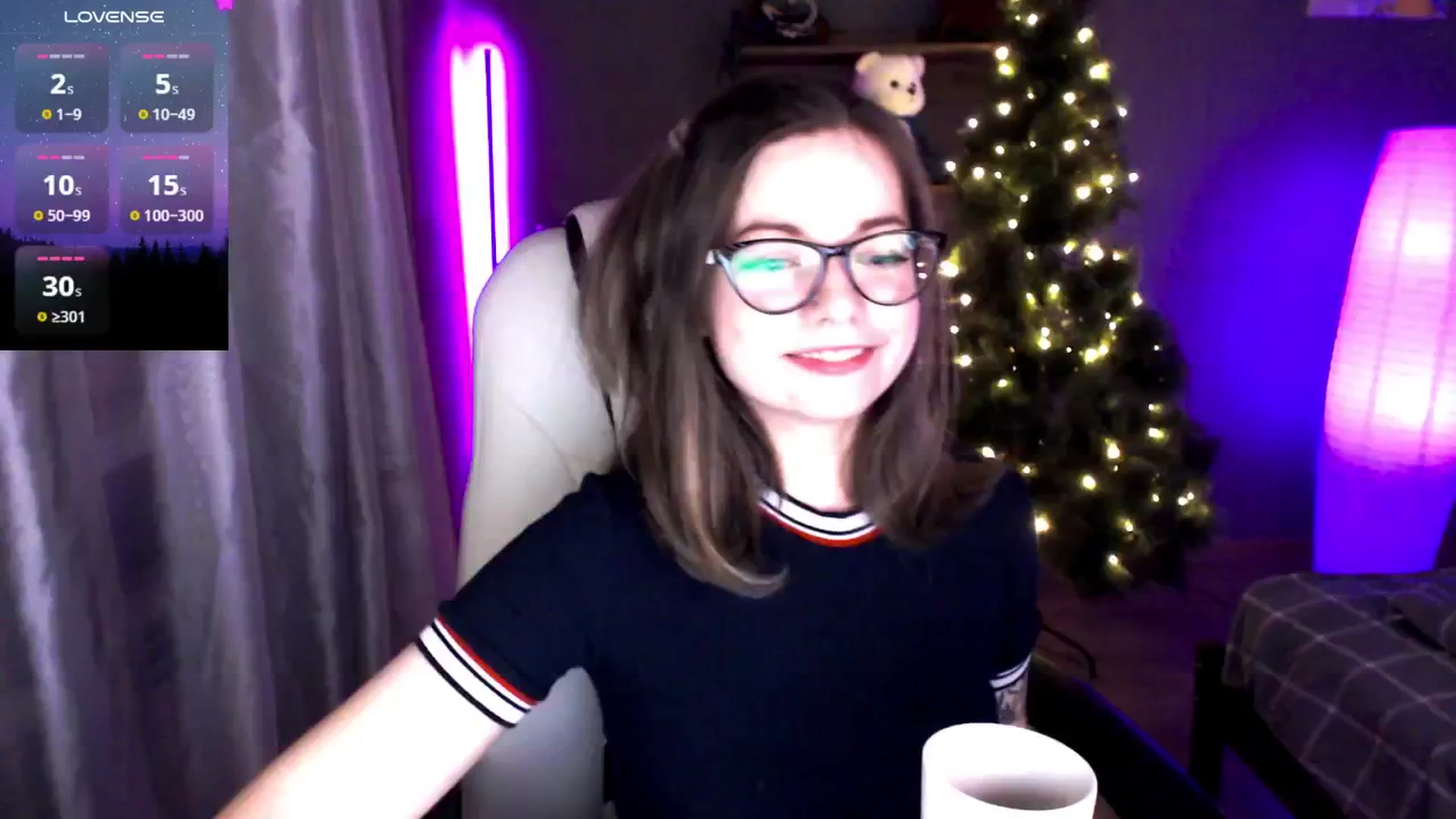Gallery image thumbnail from MewTwo's myfreecams stream on, 01/18/2025, 24:53 image 18 of 20