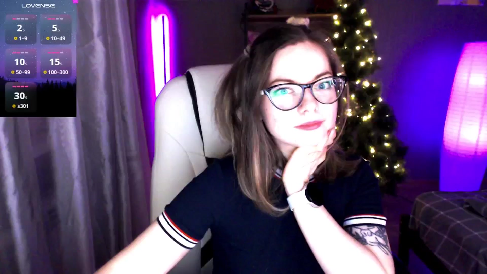 Gallery image thumbnail from MewTwo's myfreecams stream on, 01/18/2025, 24:53 image 14 of 20