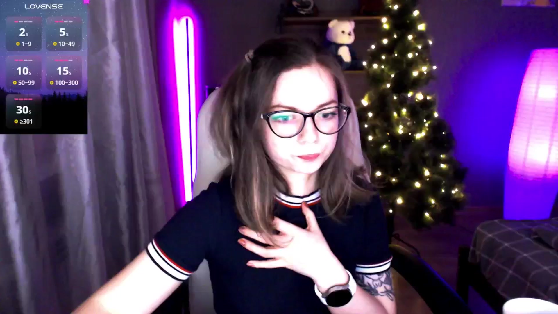 Gallery image thumbnail from MewTwo's myfreecams stream on, 01/18/2025, 24:53 image 20 of 20
