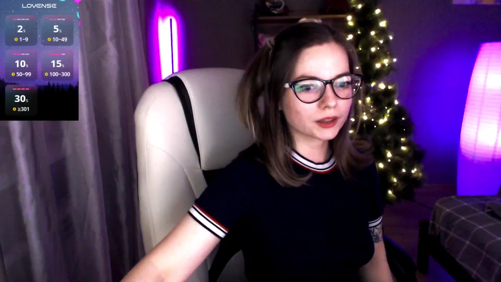Gallery image thumbnail from MewTwo's myfreecams stream on, 01/18/2025, 24:53 image 6 of 20
