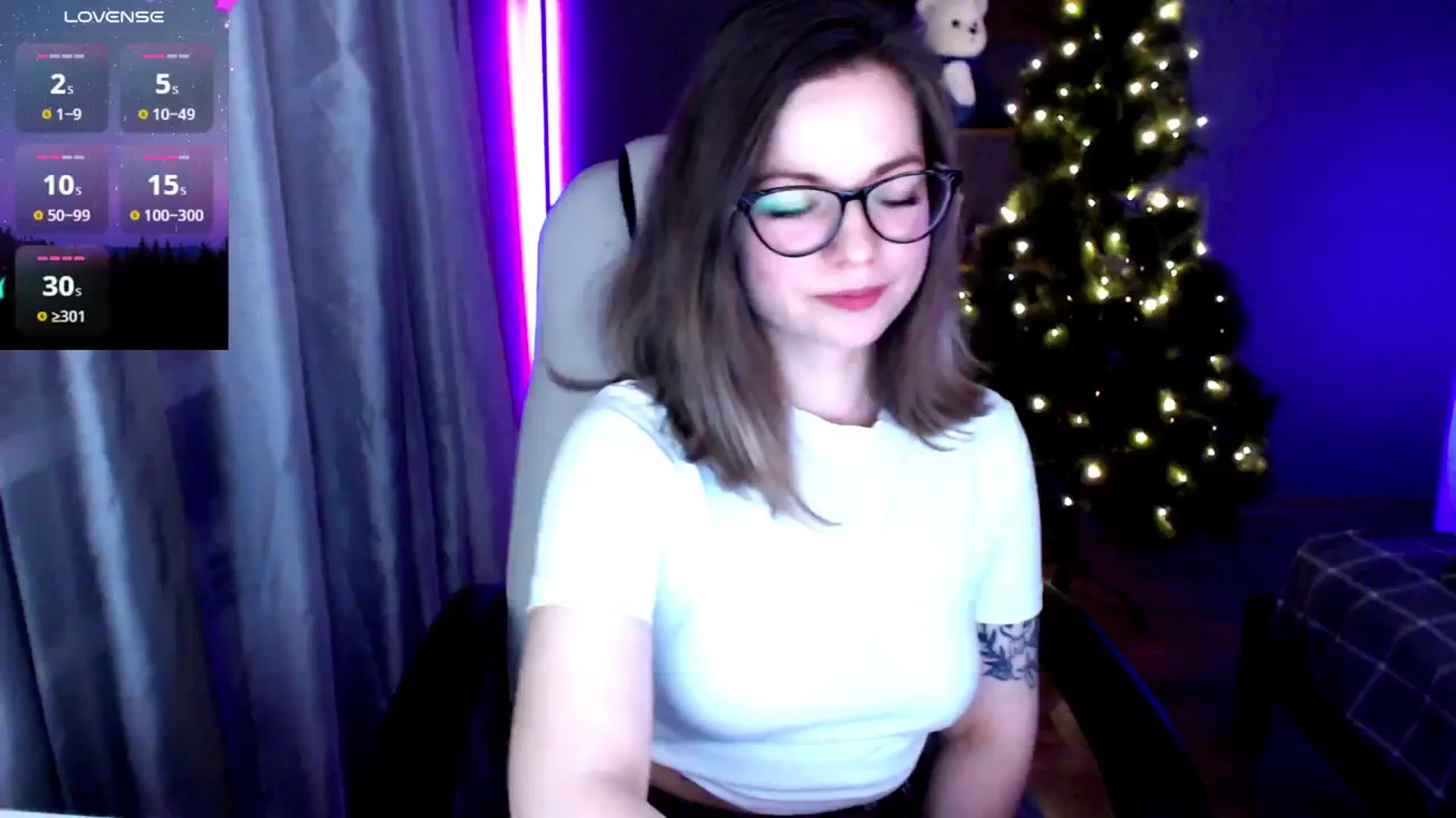 Gallery image thumbnail from MewTwo's myfreecams stream on, 01/19/2025, 24:18 image 4 of 20
