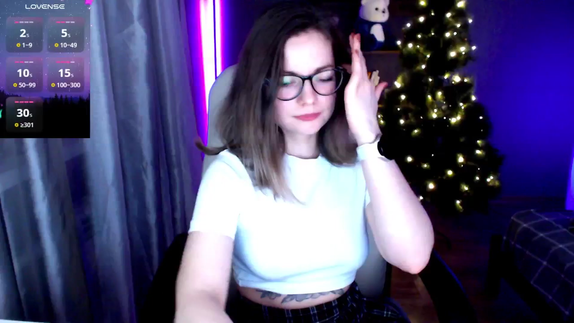 Gallery image thumbnail from MewTwo's myfreecams stream on, 01/19/2025, 24:18 image 3 of 20