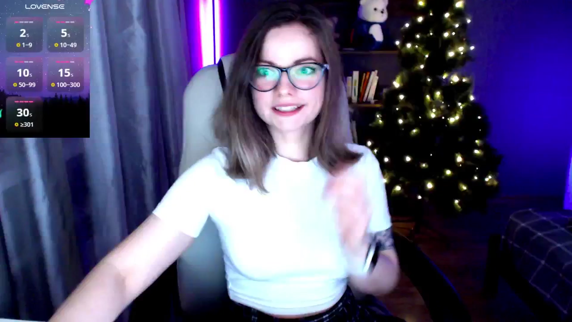 Gallery image thumbnail from MewTwo's myfreecams stream on, 01/19/2025, 24:18 image 13 of 20
