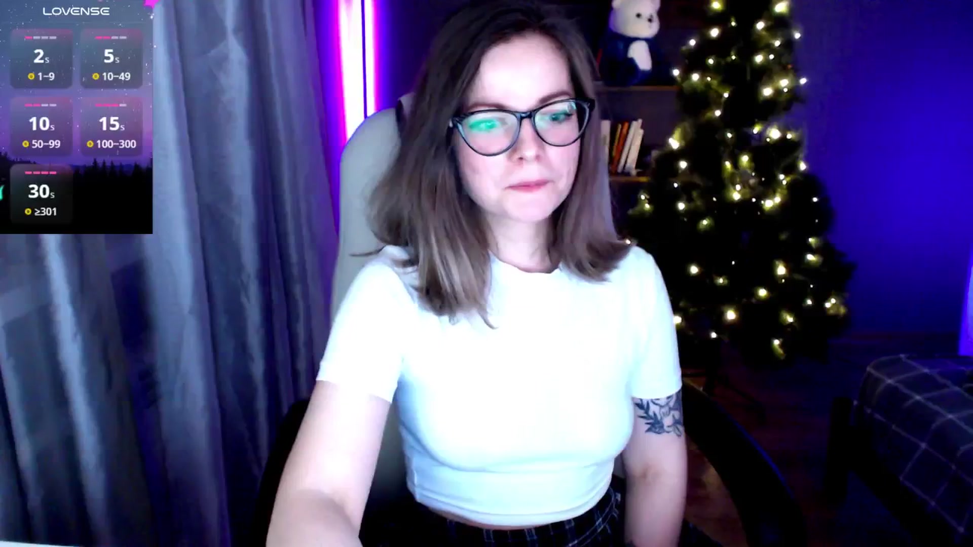 Gallery image thumbnail from MewTwo's myfreecams stream on, 01/19/2025, 24:18 image 10 of 20