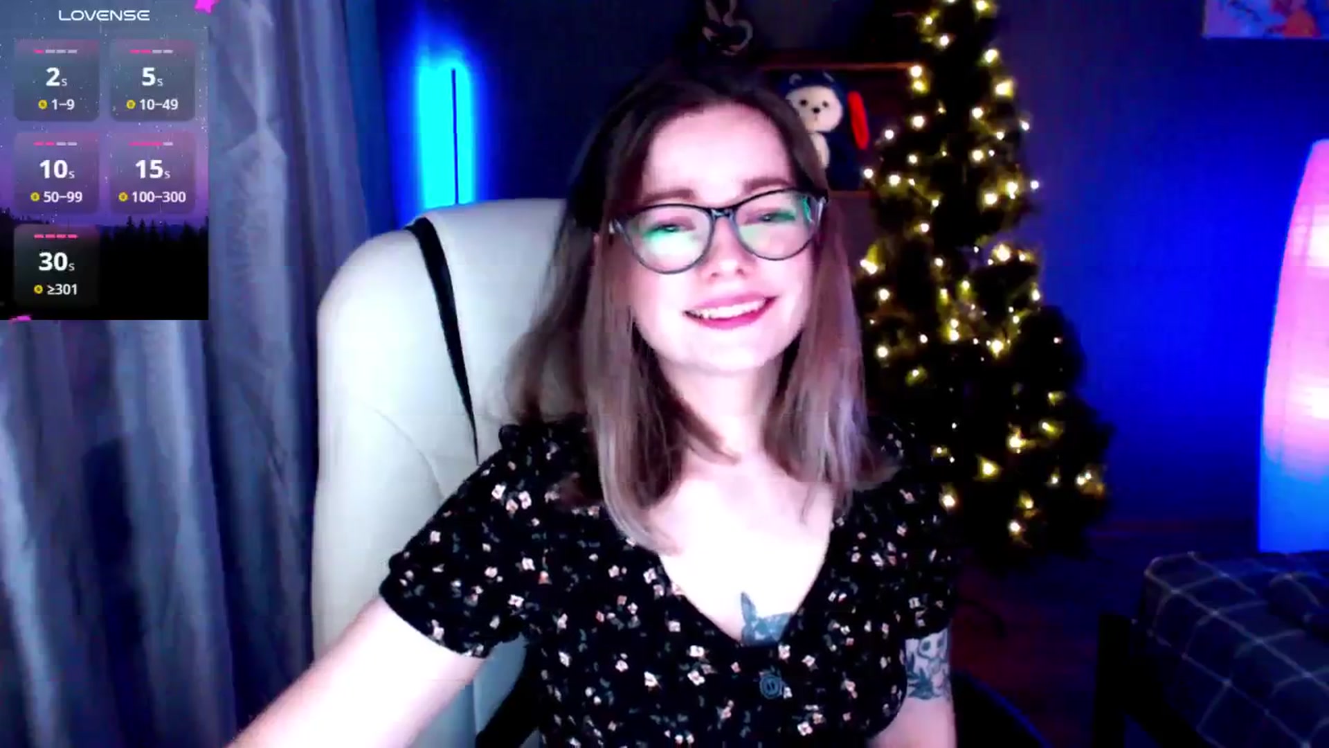 Gallery image thumbnail from MewTwo's myfreecams stream on, 01/22/2025, 24:01 image 6 of 20