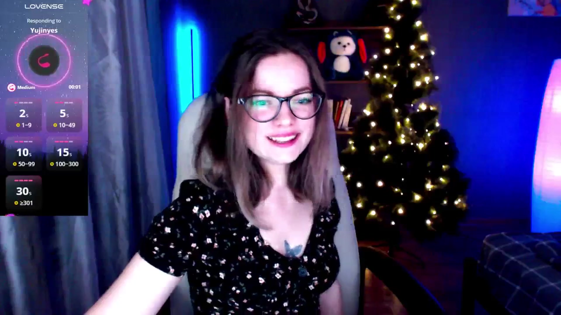 Gallery image thumbnail from MewTwo's myfreecams stream on, 01/22/2025, 24:01 image 3 of 20