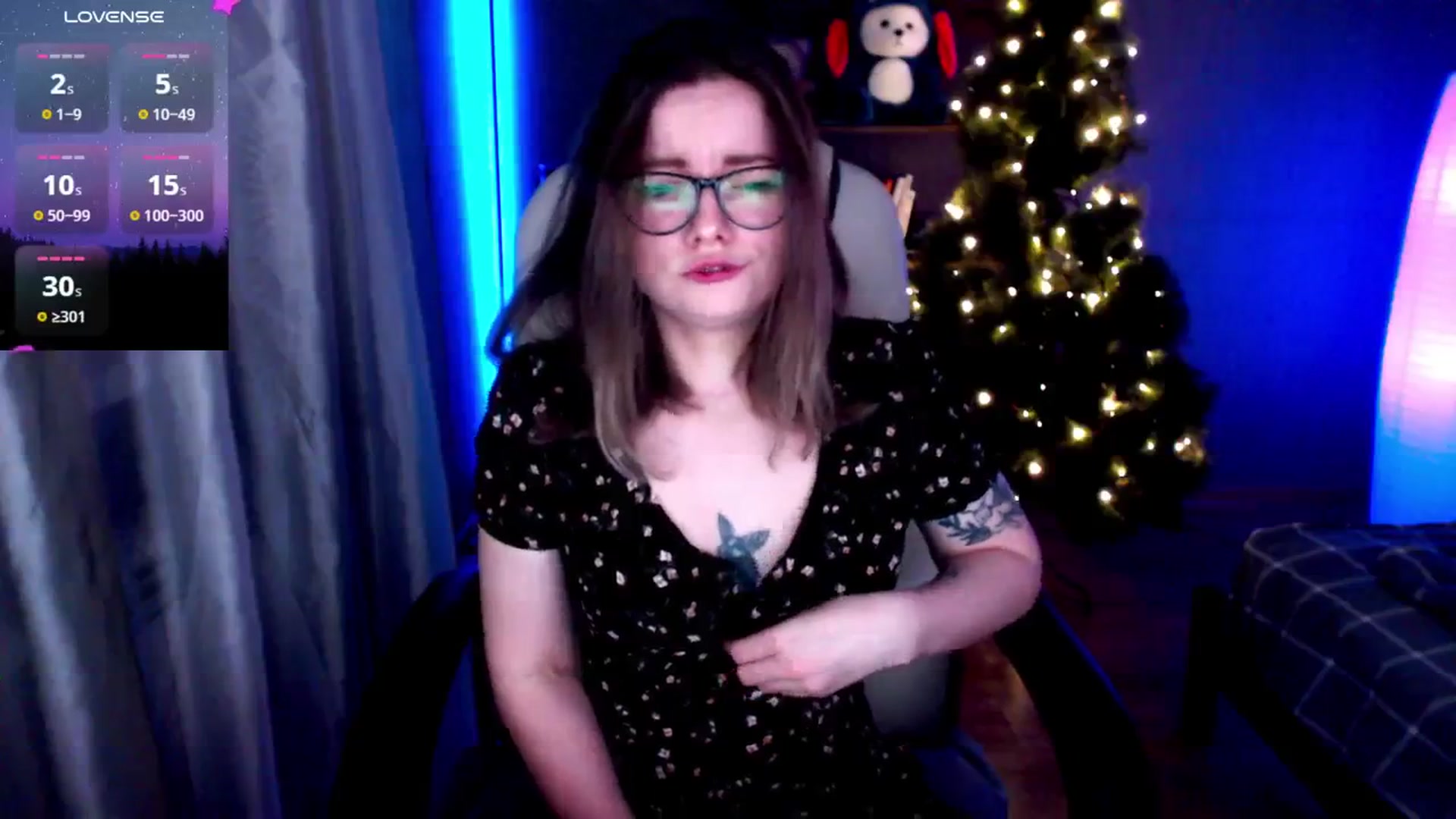 Gallery image thumbnail from MewTwo's myfreecams stream on, 01/22/2025, 24:01 image 13 of 20