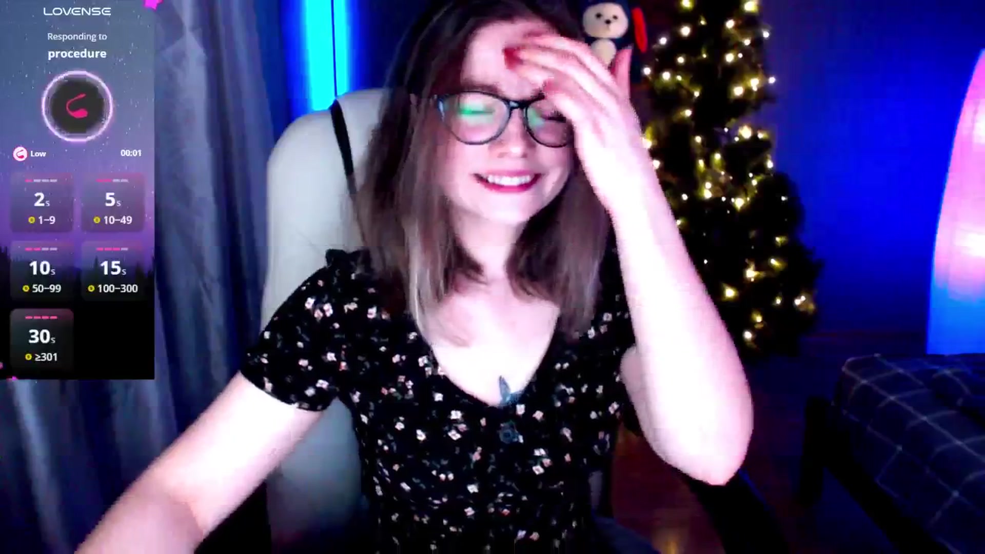 Gallery image thumbnail from MewTwo's myfreecams stream on, 01/22/2025, 24:01 image 17 of 20