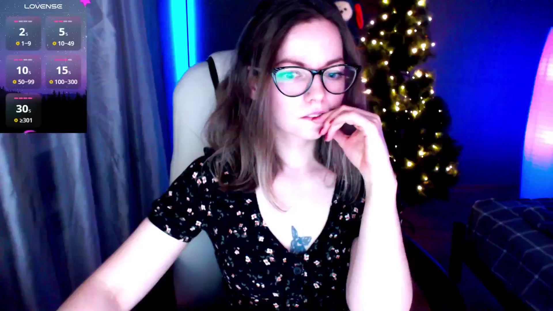 Gallery image thumbnail from MewTwo's myfreecams stream on, 01/22/2025, 24:44 image 11 of 20