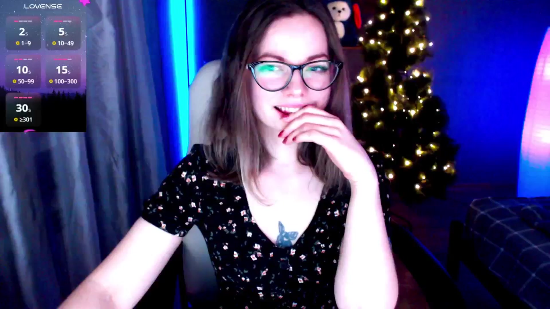 Gallery image thumbnail from MewTwo's myfreecams stream on, 01/22/2025, 24:44 image 7 of 20