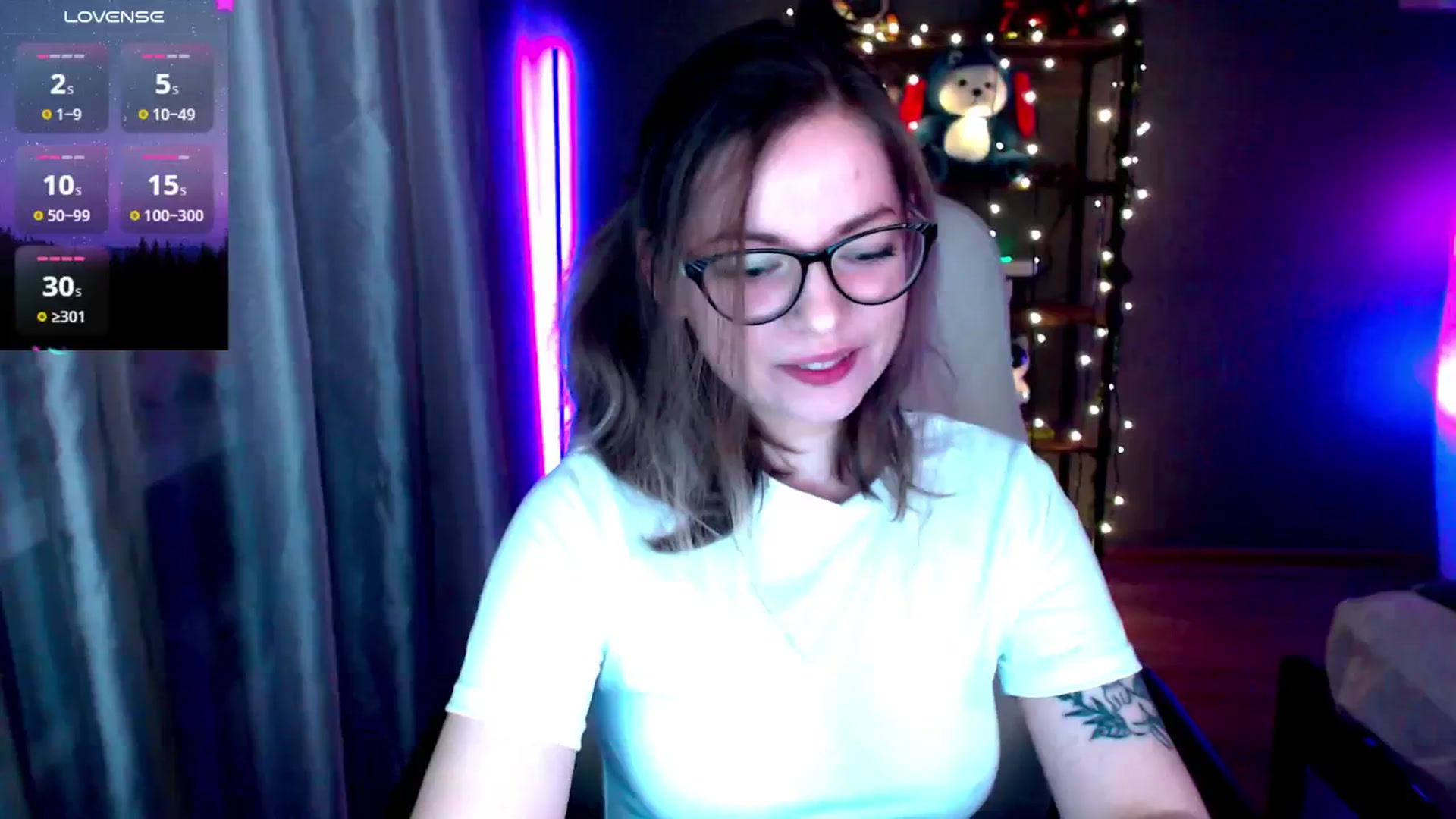 Gallery image thumbnail from MewTwo's myfreecams stream on, 01/29/2025, 02:44 image 1 of 20