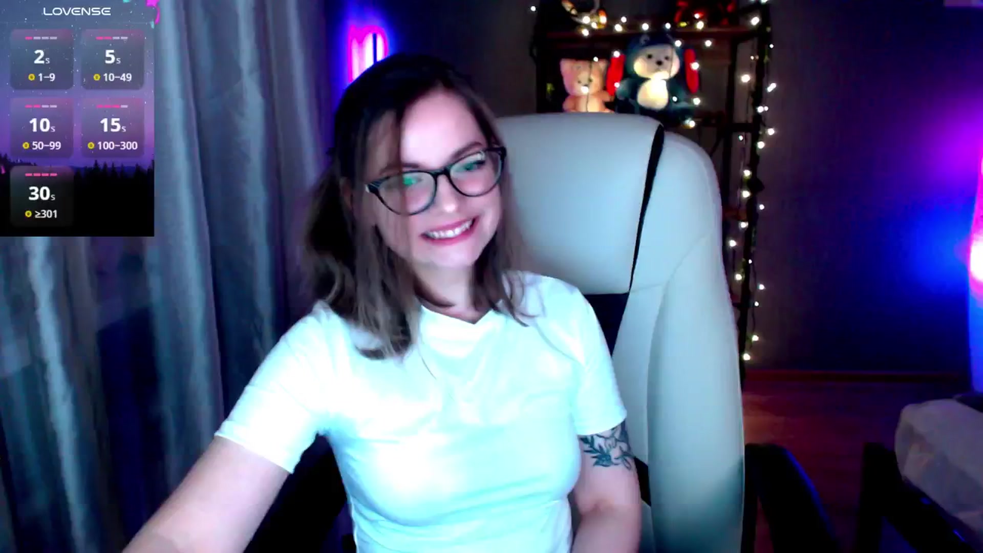Gallery image thumbnail from MewTwo's myfreecams stream on, 01/29/2025, 02:44 image 2 of 20