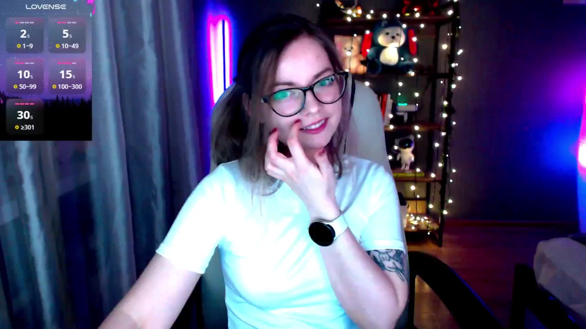 Gallery image thumbnail from MewTwo's myfreecams stream on, 01/29/2025, 02:44 image 6 of 20