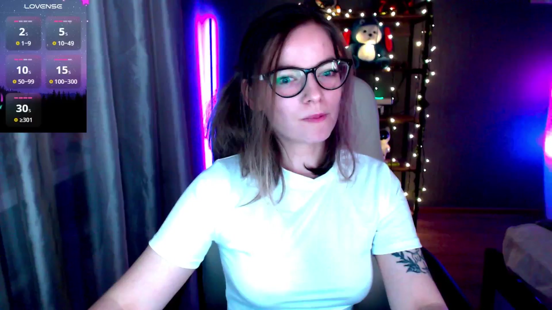Gallery image thumbnail from MewTwo's myfreecams stream on, 01/29/2025, 02:44 image 7 of 20