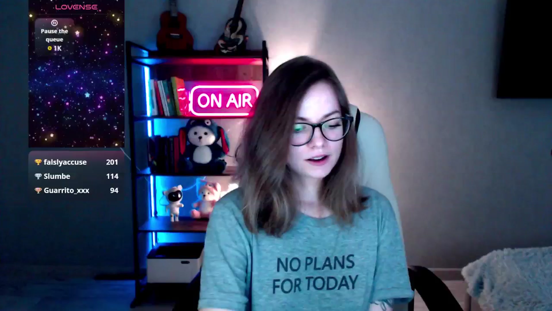 Gallery image thumbnail from MewTwo's myfreecams stream on, 02/19/2025, 07:39 image 9 of 20