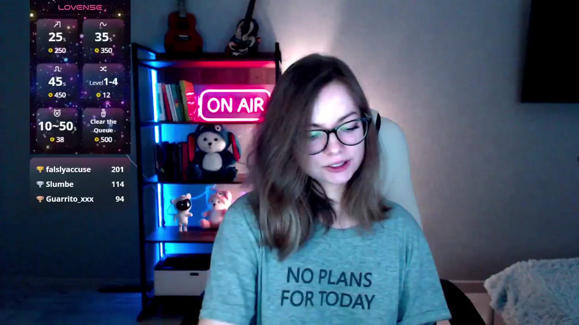 Gallery image thumbnail from MewTwo's myfreecams stream on, 02/19/2025, 07:39 image 7 of 20