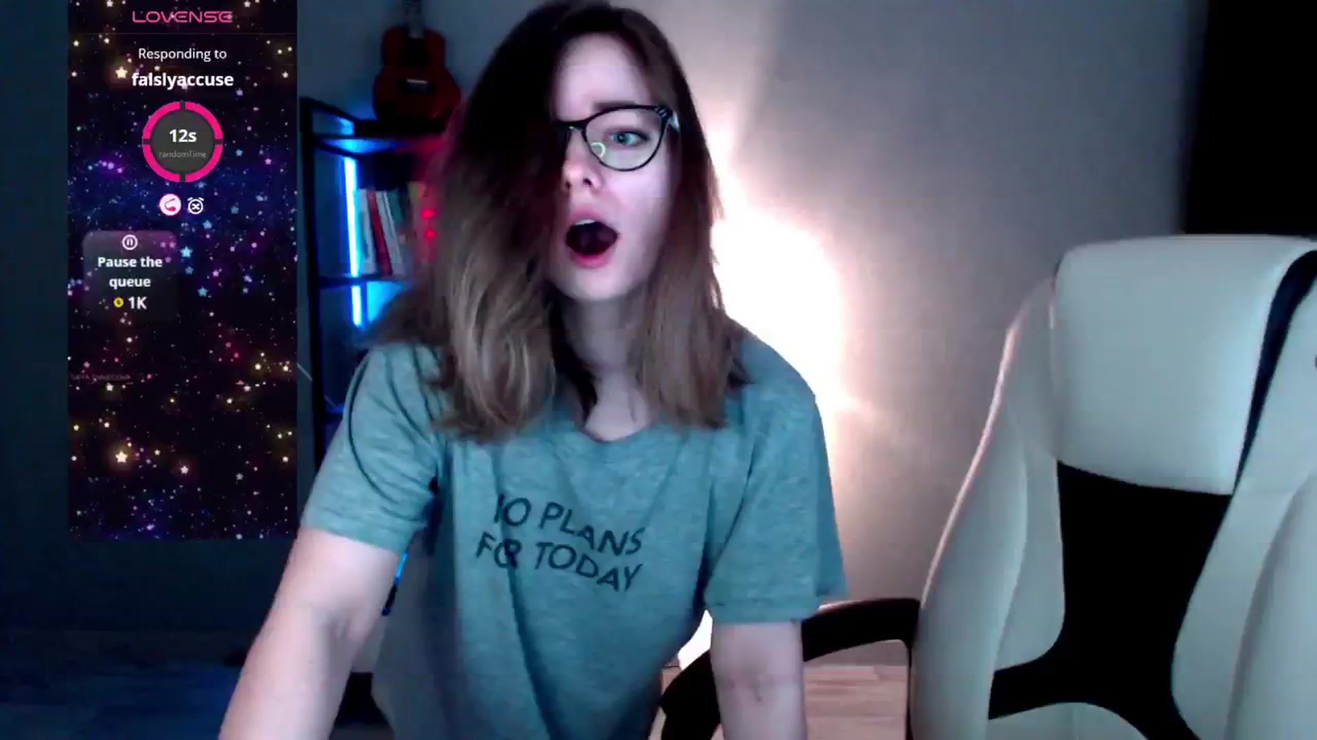 Gallery image thumbnail from MewTwo's myfreecams stream on, 02/19/2025, 07:39 image 13 of 20