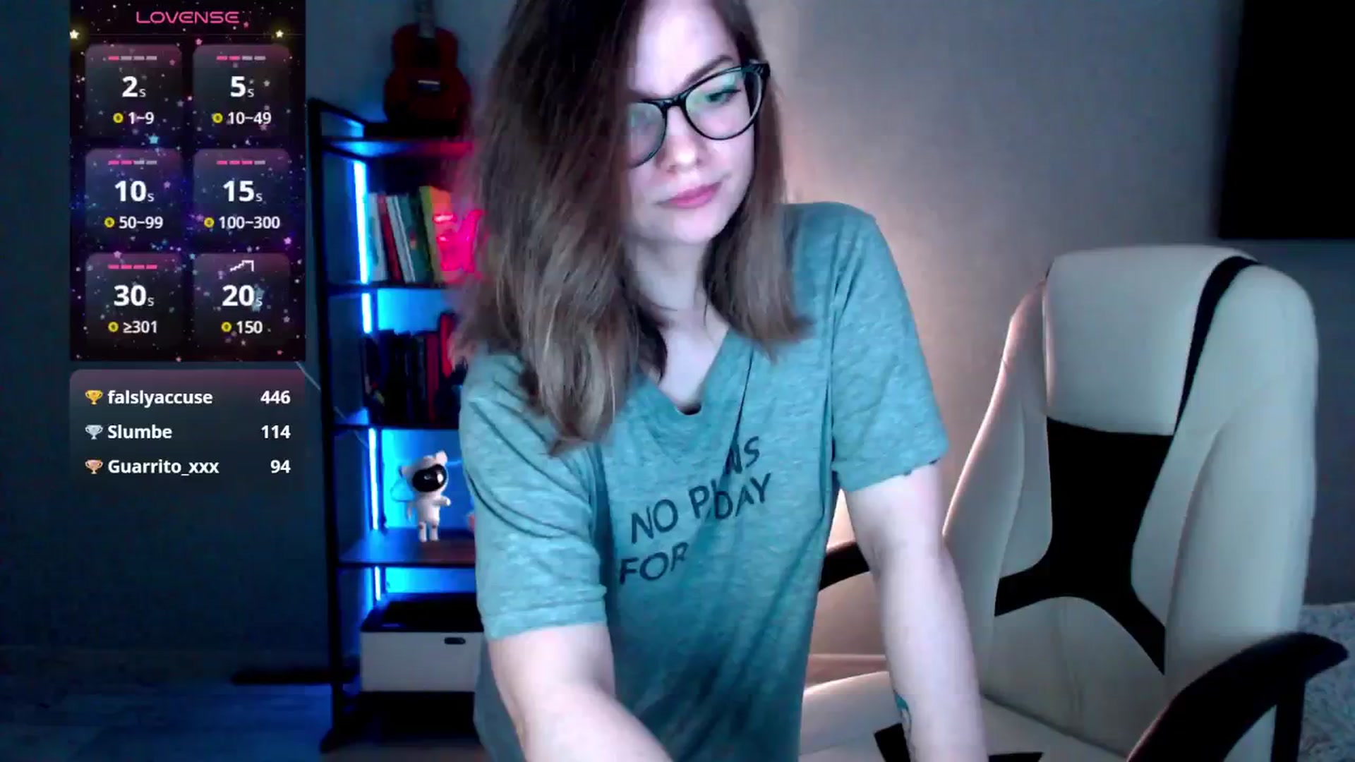 Gallery image thumbnail from MewTwo's myfreecams stream on, 02/19/2025, 07:39 image 19 of 20