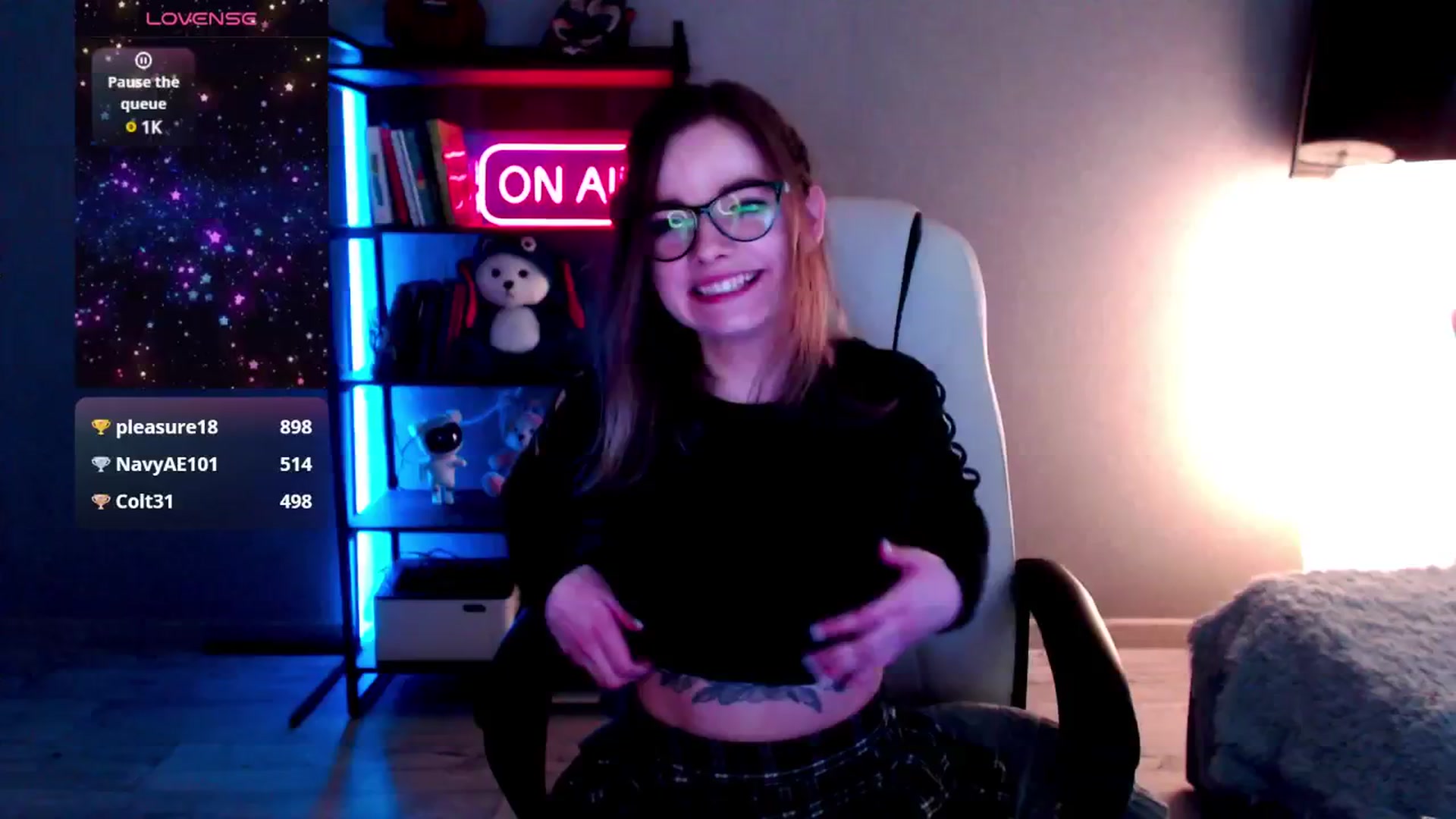 Gallery image thumbnail from MewTwo's myfreecams stream on, 02/20/2025, 07:47 image 18 of 20