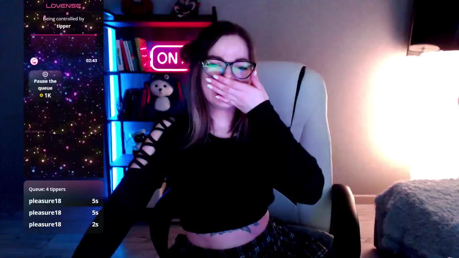 Gallery image thumbnail from MewTwo's myfreecams stream on, 02/20/2025, 07:47 image 15 of 20