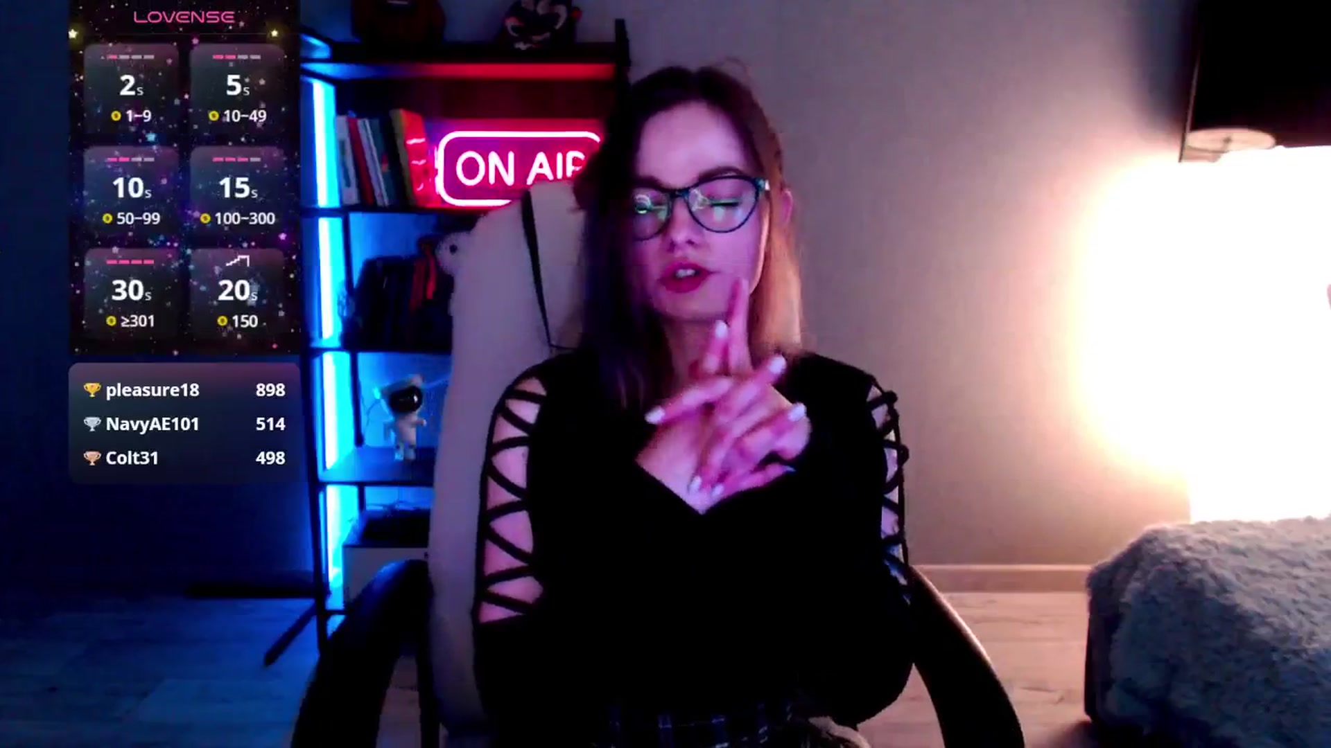 Gallery image thumbnail from MewTwo's myfreecams stream on, 02/20/2025, 08:33 image 14 of 20