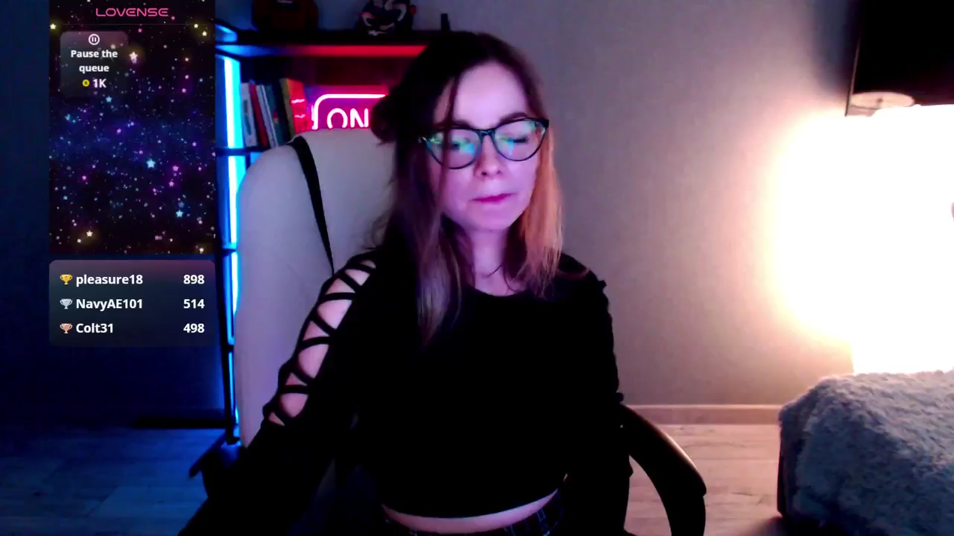 Gallery image thumbnail from MewTwo's myfreecams stream on, 02/20/2025, 08:33 image 6 of 20