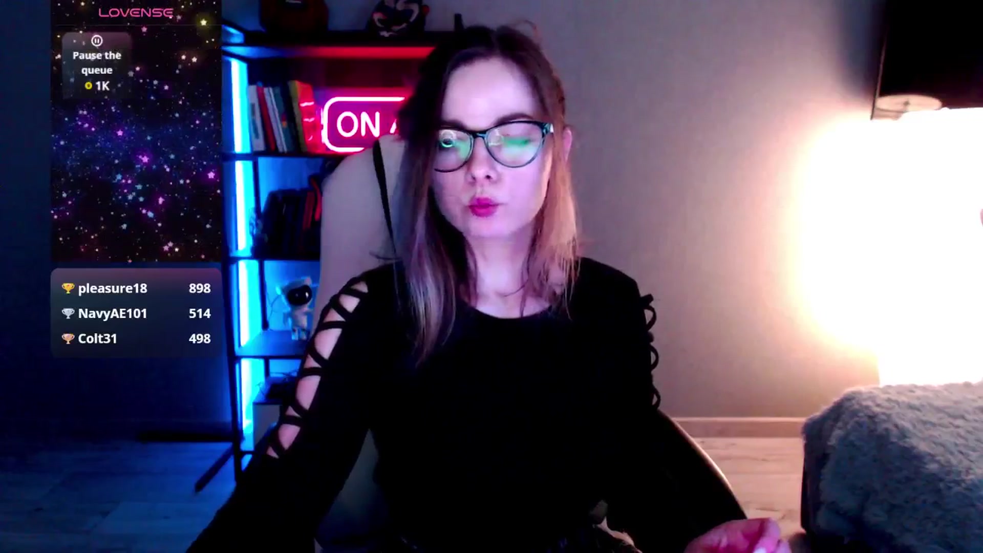 Gallery image thumbnail from MewTwo's myfreecams stream on, 02/20/2025, 08:33 image 13 of 20