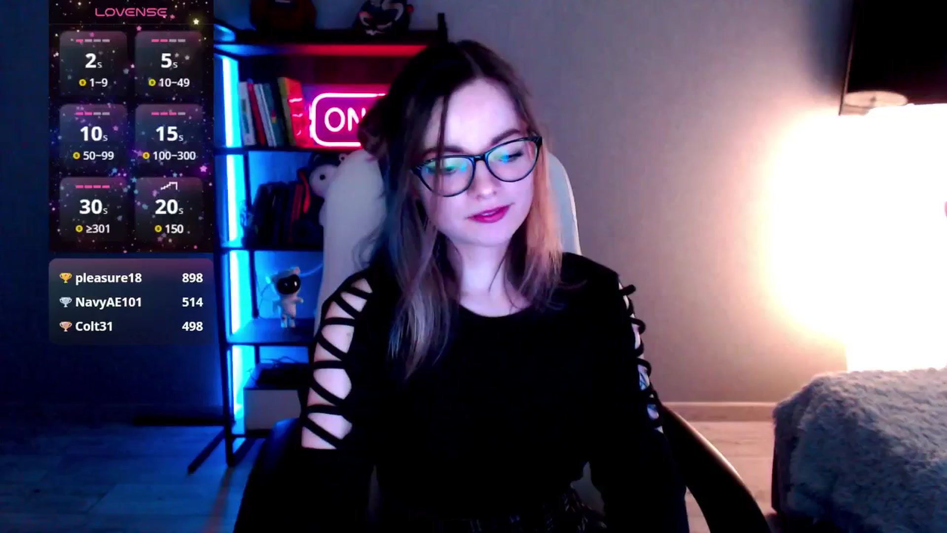 Gallery image thumbnail from MewTwo's myfreecams stream on, 02/20/2025, 08:33 image 4 of 20