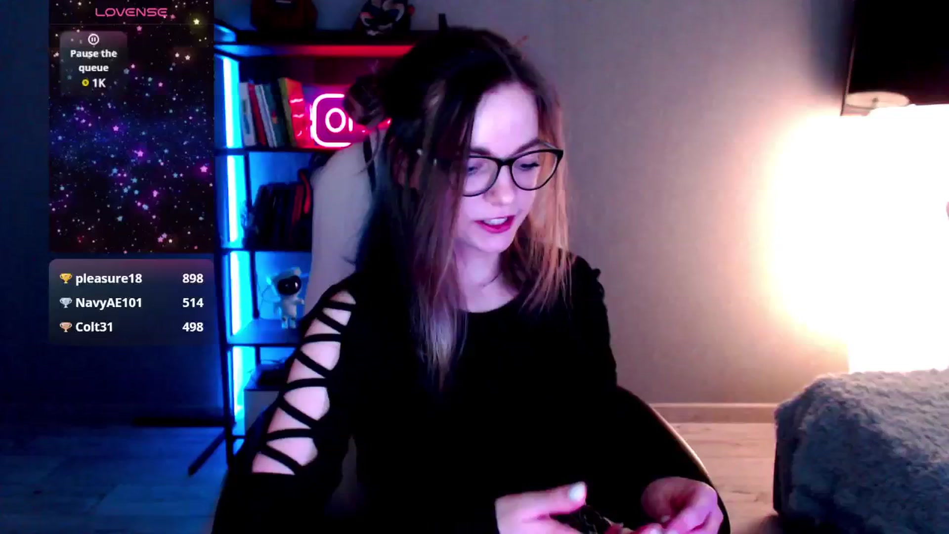 Gallery image thumbnail from MewTwo's myfreecams stream on, 02/20/2025, 08:33 image 12 of 20