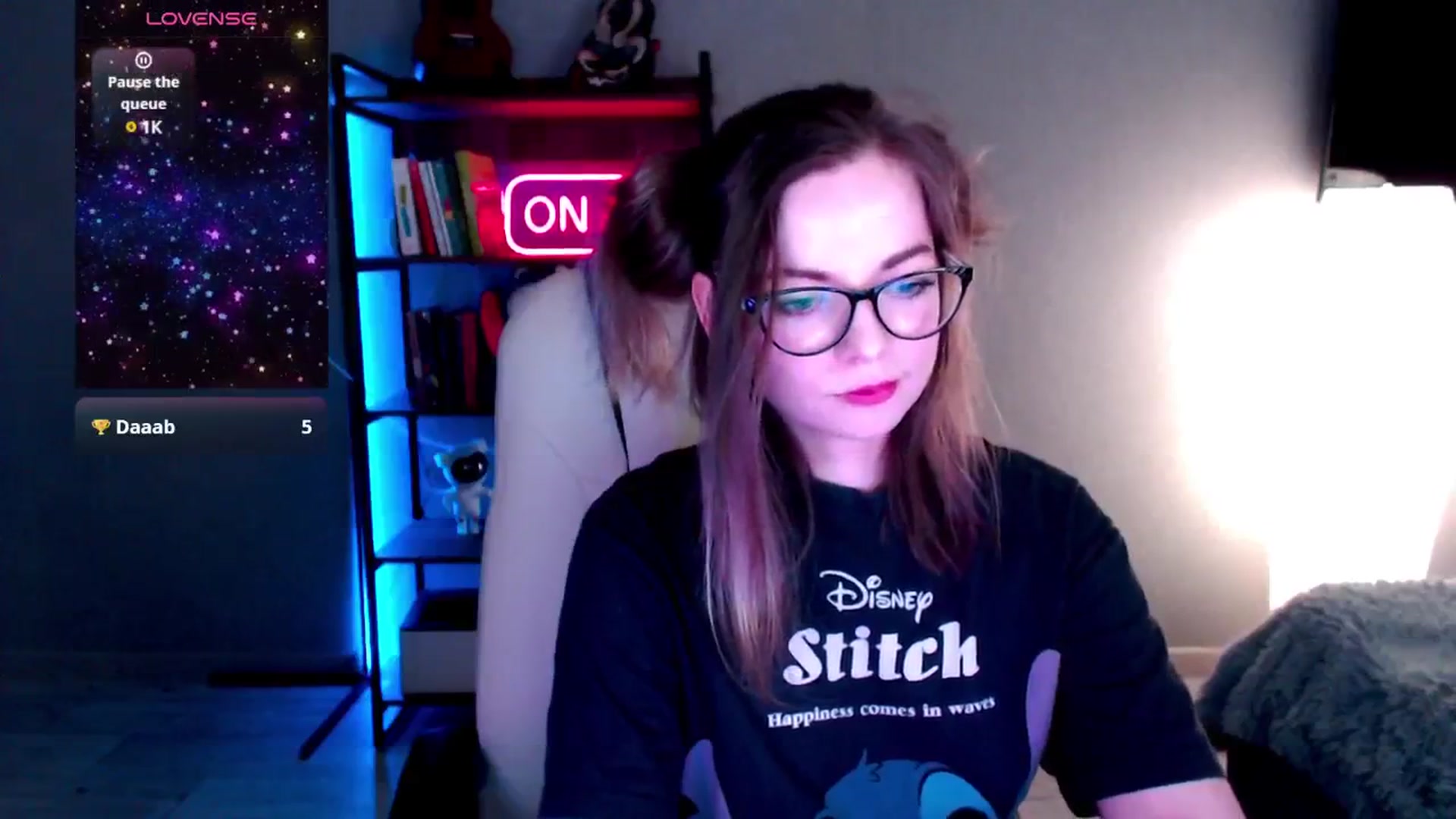 Gallery image thumbnail from MewTwo's myfreecams stream on, 02/22/2025, 20:42 image 7 of 20