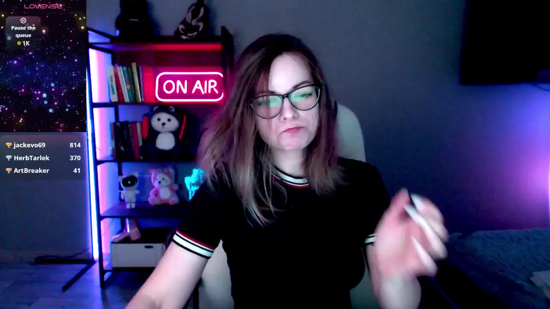 Gallery image thumbnail from MewTwo's myfreecams stream on, 02/25/2025, 08:24 image 20 of 20