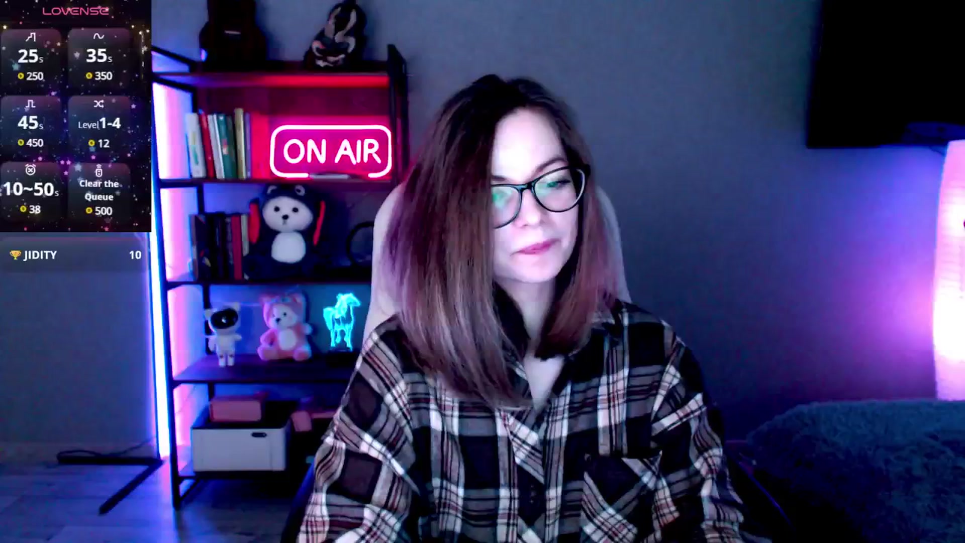 Gallery image thumbnail from MewTwo's myfreecams stream on, 02/26/2025, 08:43 image 13 of 20
