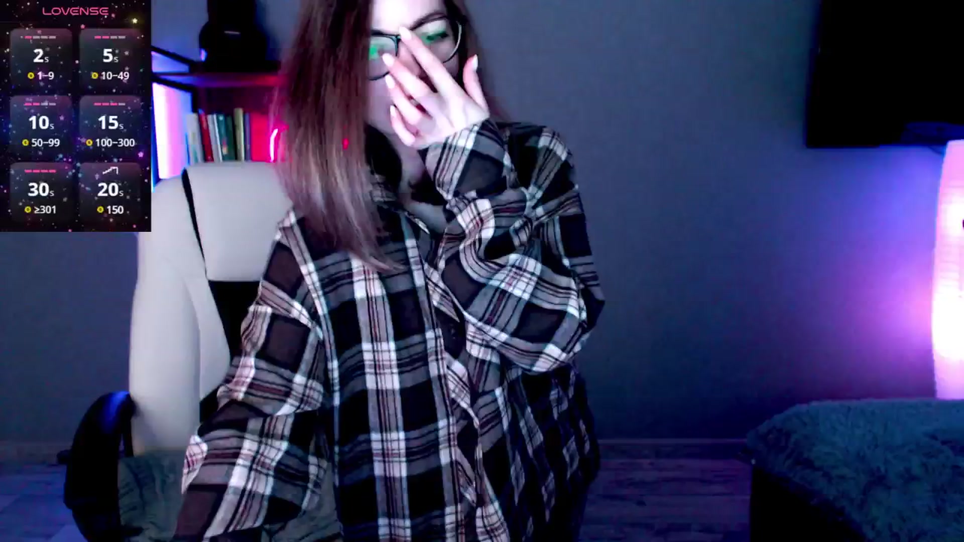 Gallery image thumbnail from MewTwo's myfreecams stream on, 02/26/2025, 08:43 image 3 of 20
