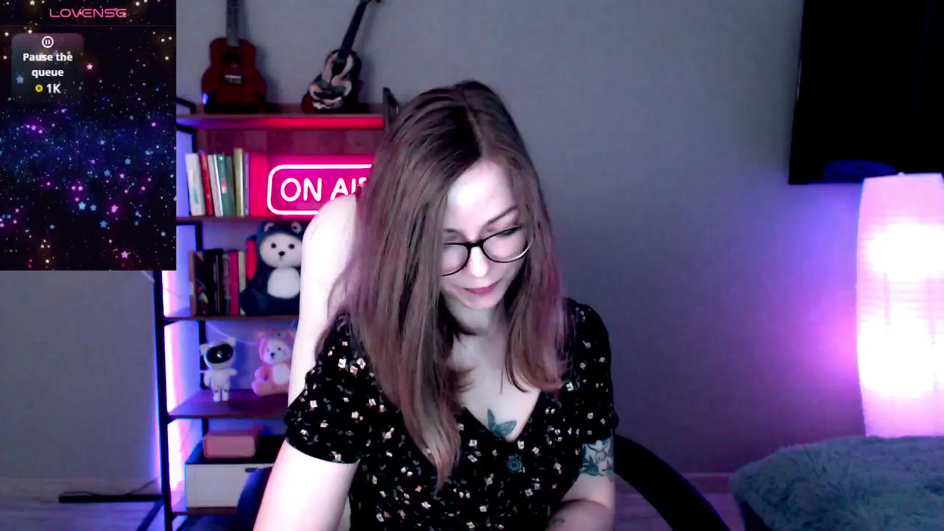 Gallery image thumbnail from MewTwo's myfreecams stream on, 02/27/2025, 09:21 image 15 of 20